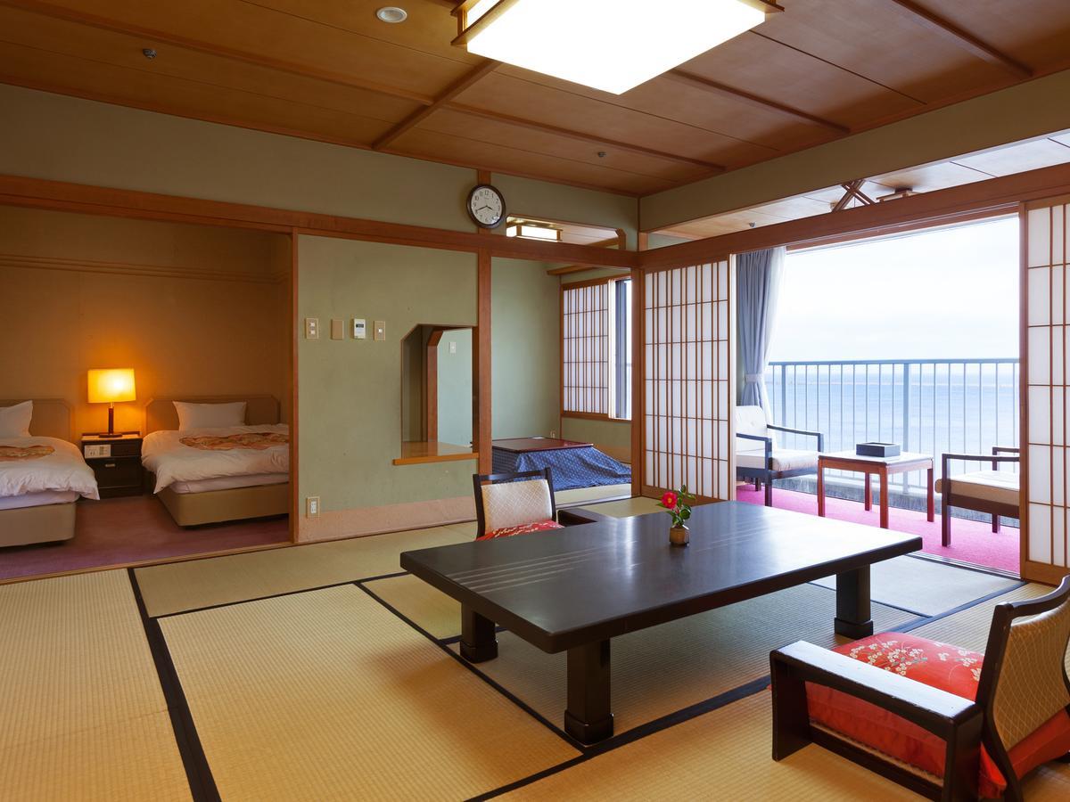Hotel Koshuen Wajima Esterno foto